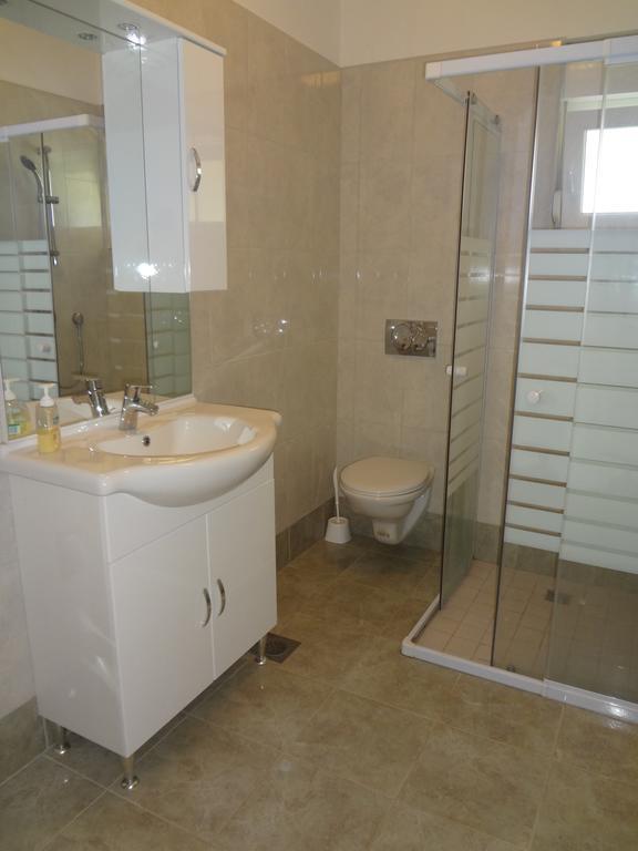 Apartments Franov Bibinje Rom bilde