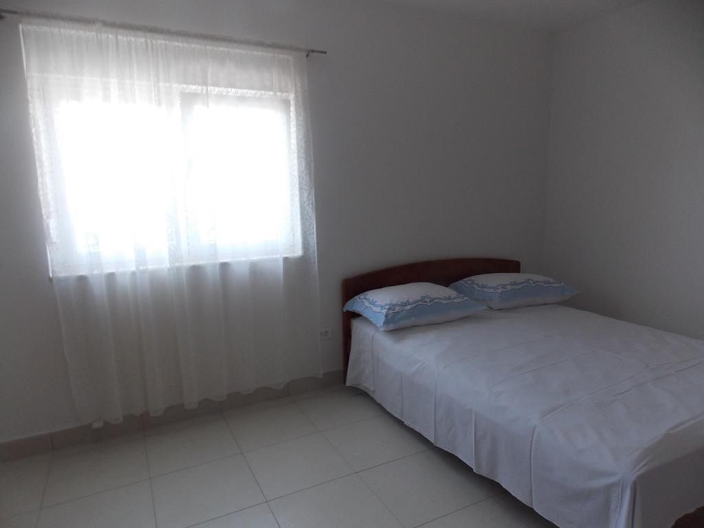 Apartments Franov Bibinje Rom bilde
