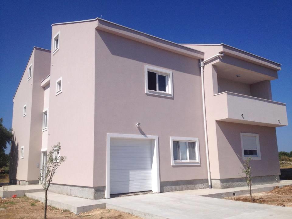 Apartments Franov Bibinje Rom bilde